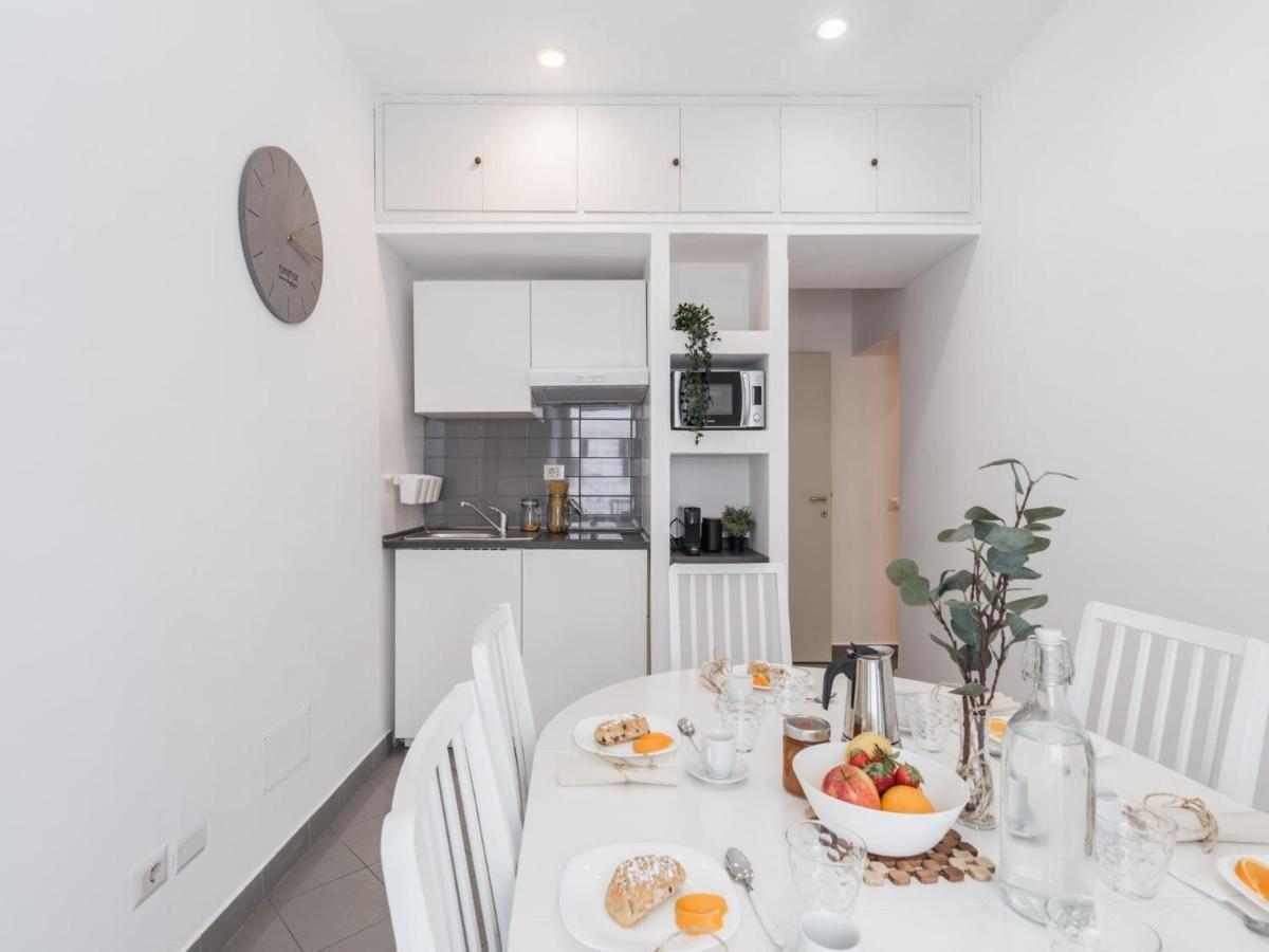The Rent - Two-bedroom In Colosseum Area Apartment Rom