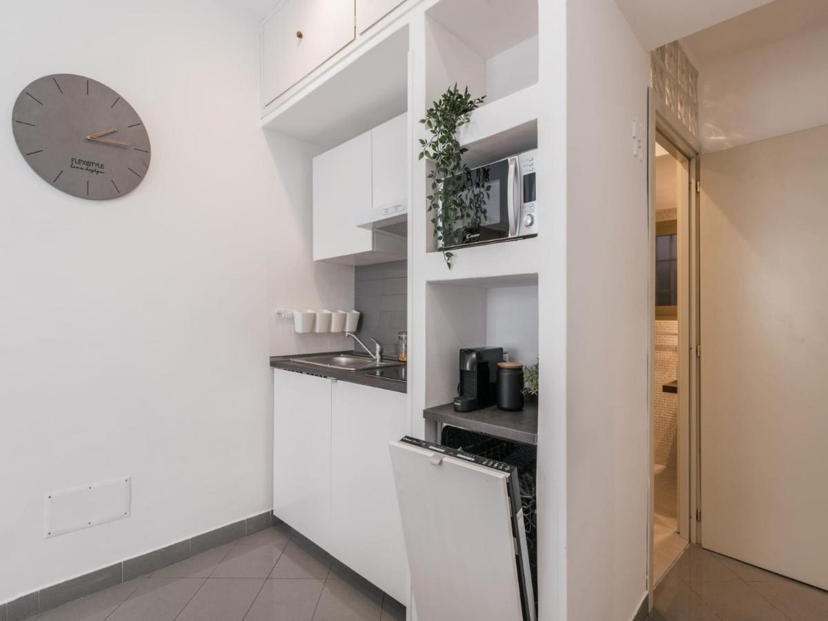 Apartamento The Rent - Two-bedroom In Colosseum Area Roma
