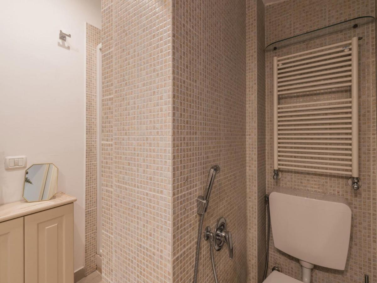 The Rent - Two-bedroom In Colosseum Area Apartment Rom